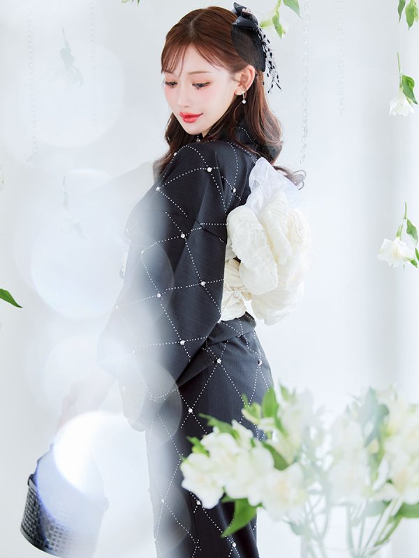 モデル：明日花キララ　身長：162cm