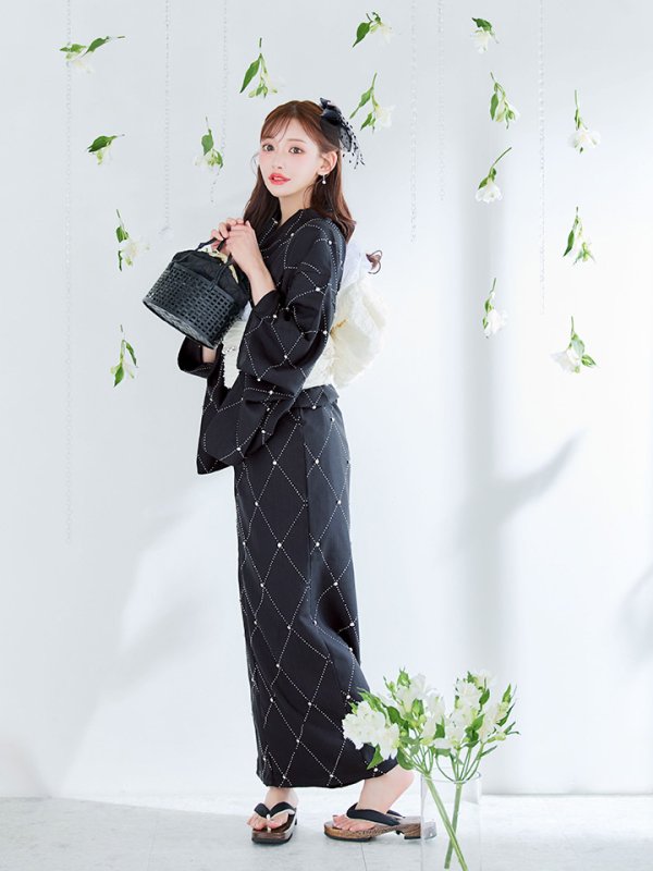 モデル：明日花キララ　身長：162cm