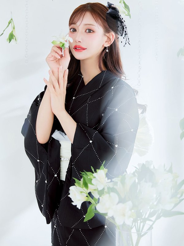 モデル：明日花キララ　身長：162cm