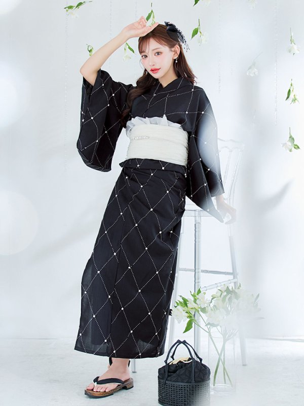 モデル：明日花キララ　身長：162cm