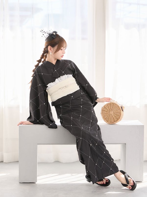 モデル：吉木千沙都（ちぃぽぽ）身長：158cm　着用サイズ：Fサイズ