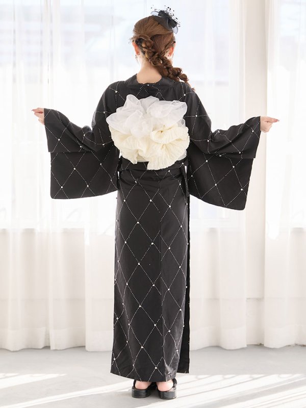 モデル：吉木千沙都（ちぃぽぽ）身長：158cm　着用サイズ：Fサイズ