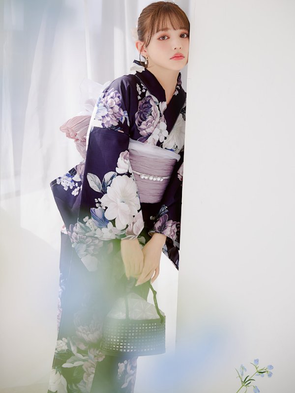 画像30: 【即日発送】クラシカルフラワーブーケ浴衣  【浴衣３点セット 浴衣/帯/下駄】[OF04] (30)