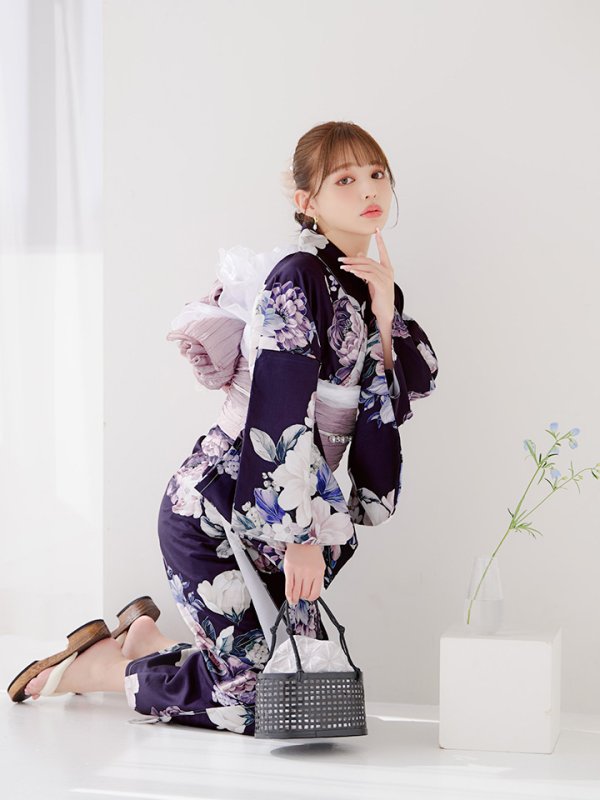 画像33: 【即日発送】クラシカルフラワーブーケ浴衣  【浴衣３点セット 浴衣/帯/下駄】[OF04] (33)