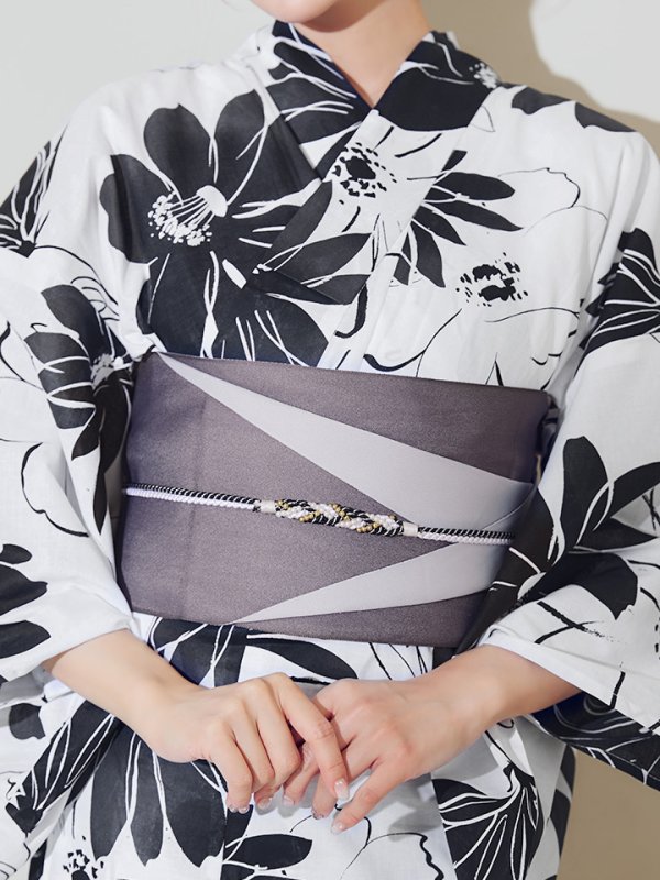 画像19: 【即日発送】モノトーンフラワーレトロモダン浴衣  【浴衣３点セット 浴衣/帯/下駄】[yo/YMT] (19)