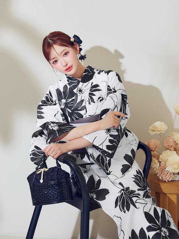 画像5: 【即日発送】モノトーンフラワーレトロモダン浴衣  【浴衣３点セット 浴衣/帯/下駄】[yo/YMT] (5)