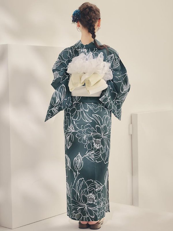 モデル：kie　身長158cm　着用サイズ：Fサイズ