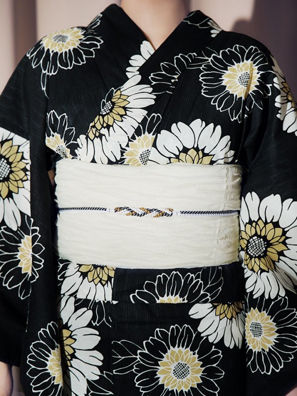 画像16: 【即日発送】向日葵柄黒色浴衣  【浴衣３点セット 浴衣/帯/下駄】[OF04] (16)