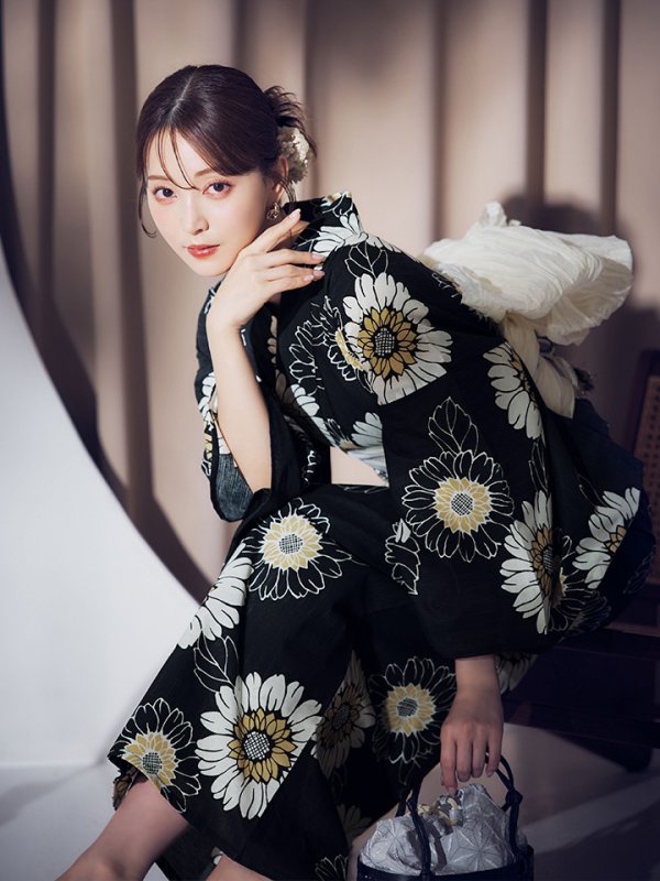 画像5: 【即日発送】向日葵柄黒色浴衣  【浴衣３点セット 浴衣/帯/下駄】[OF04] (5)