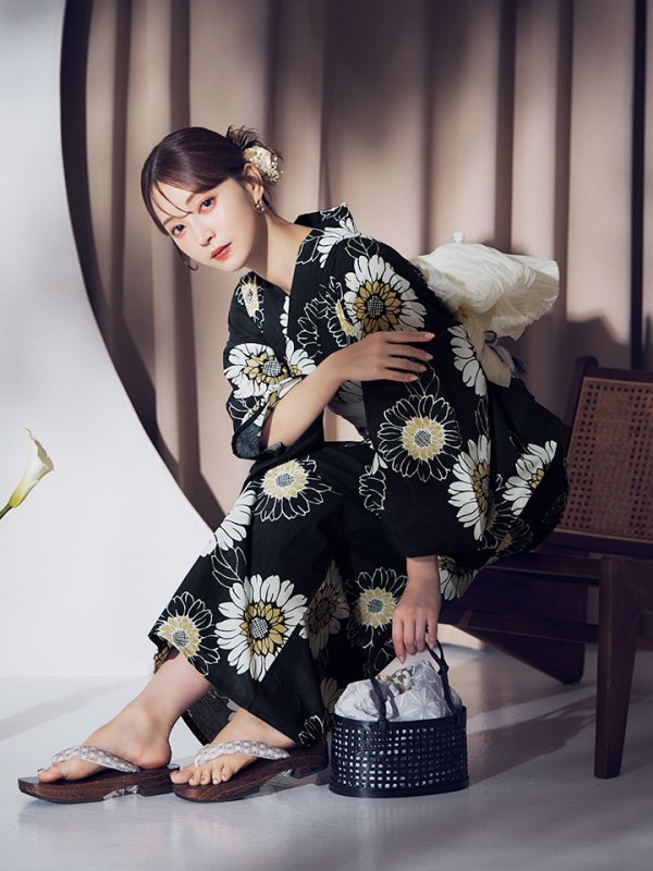 画像7: 【即日発送】向日葵柄黒色浴衣  【浴衣３点セット 浴衣/帯/下駄】[OF04] (7)