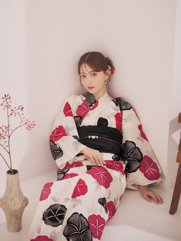 画像7: 【即日発送】紅色と黒の朝顔柄浴衣 【浴衣3点セット 浴衣/帯/下駄】 [YMT] (7)