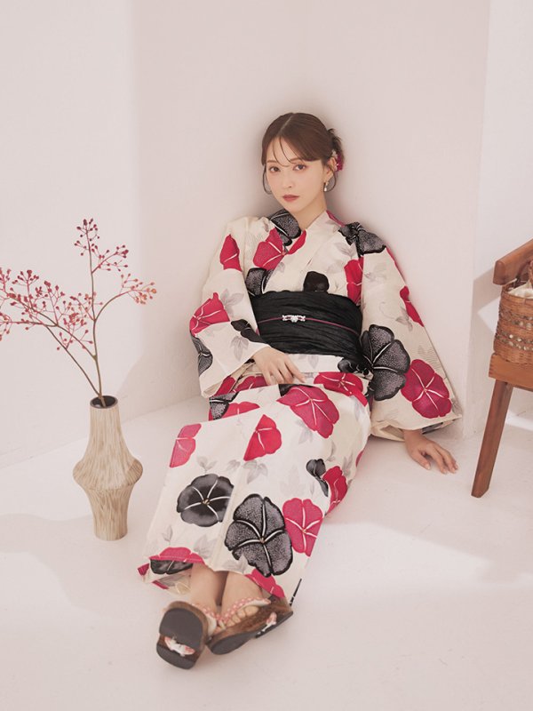 画像8: 【即日発送】紅色と黒の朝顔柄浴衣 【浴衣3点セット 浴衣/帯/下駄】 [YMT] (8)