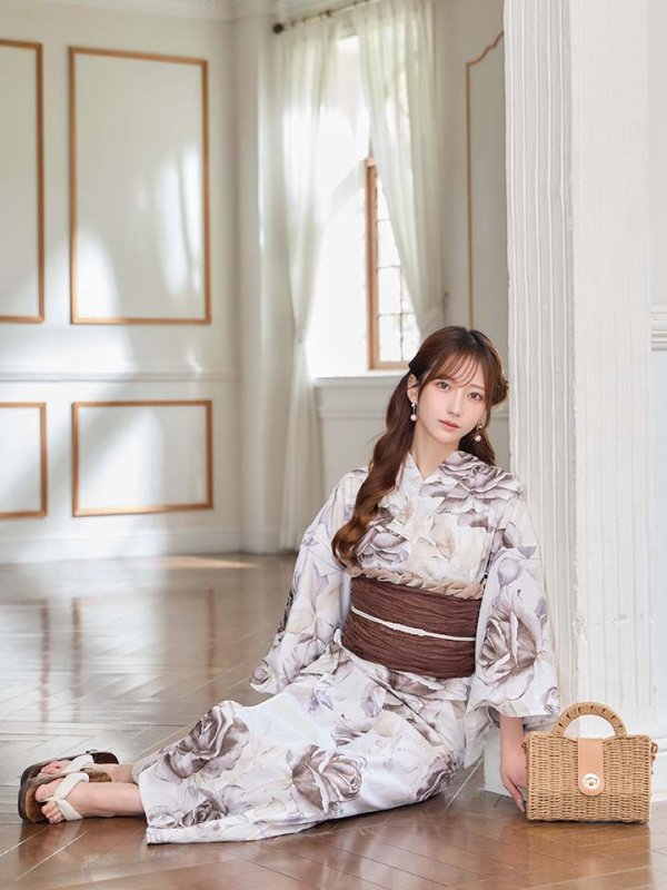 モデル：あすか 身長：170cm 着用サイズ：Fサイズ