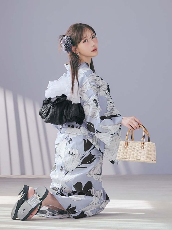 モデル：菅野結以 身長：163cm 着用サイズ：Fサイズ