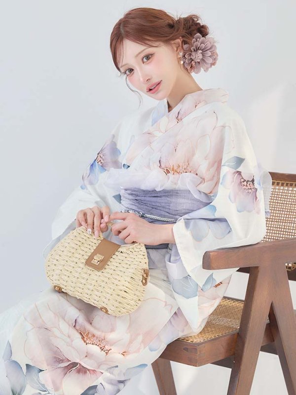 モデル：明日花キララ　身長162cm