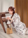 画像4: 送料無料！グレージュニュアンスピオニー浴衣【浴衣３点セット 浴衣/帯/下駄】[OF04]【予約 / 4月上旬発送予定】 (4)