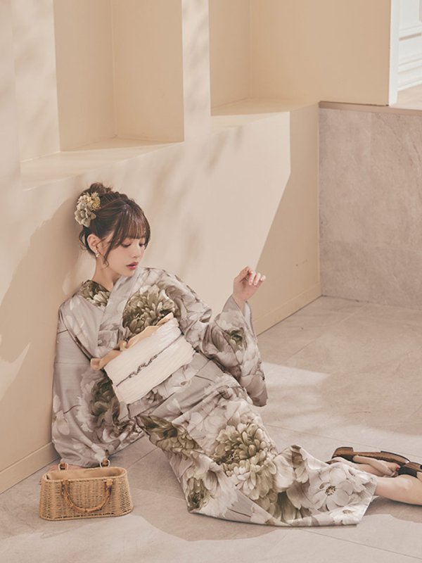 モデル：吉木千沙都（ちぃぽぽ）身長：158cm　着用サイズ：Fサイズ