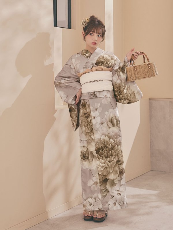 モデル：吉木千沙都（ちぃぽぽ）身長：158cm　着用サイズ：Fサイズ