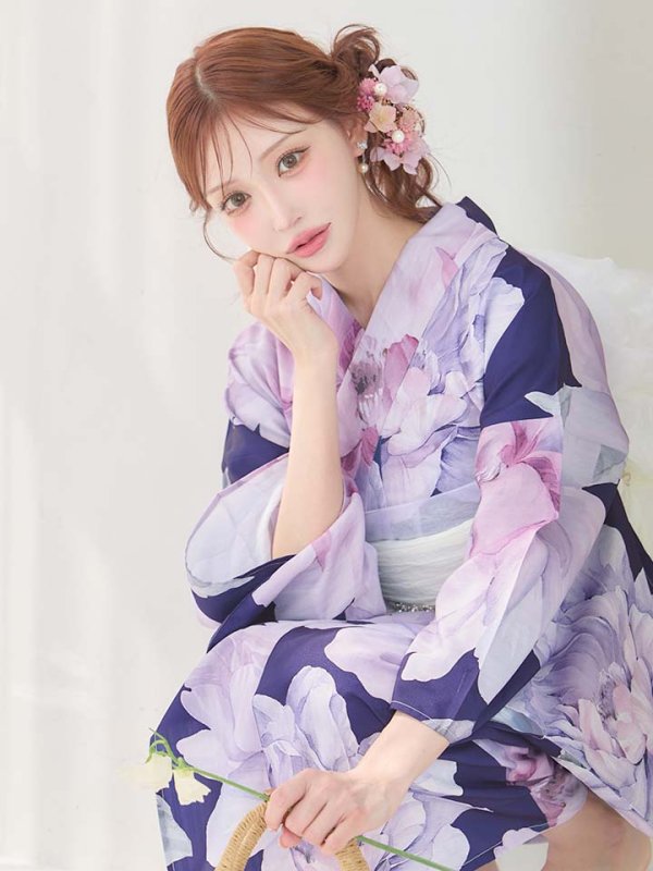 モデル：明日花キララ 身長：162cm 着用サイズ：Fサイズ