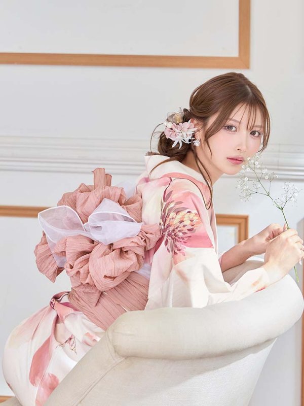 モデル：さんご 身長：170cm 着用サイズ：Fサイズ