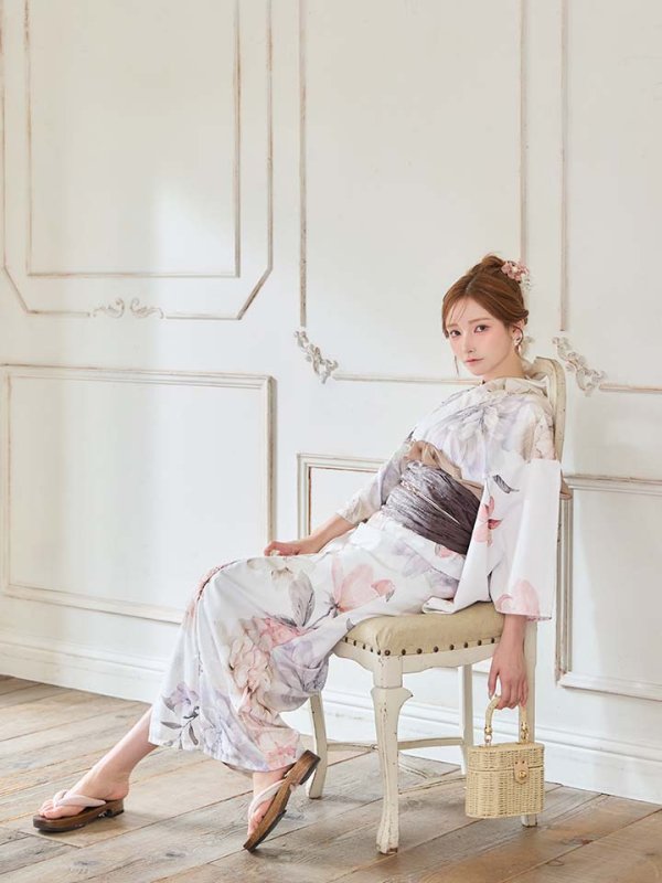 モデル：まみ　身長：161cm　着用サイズ：Fサイズ
