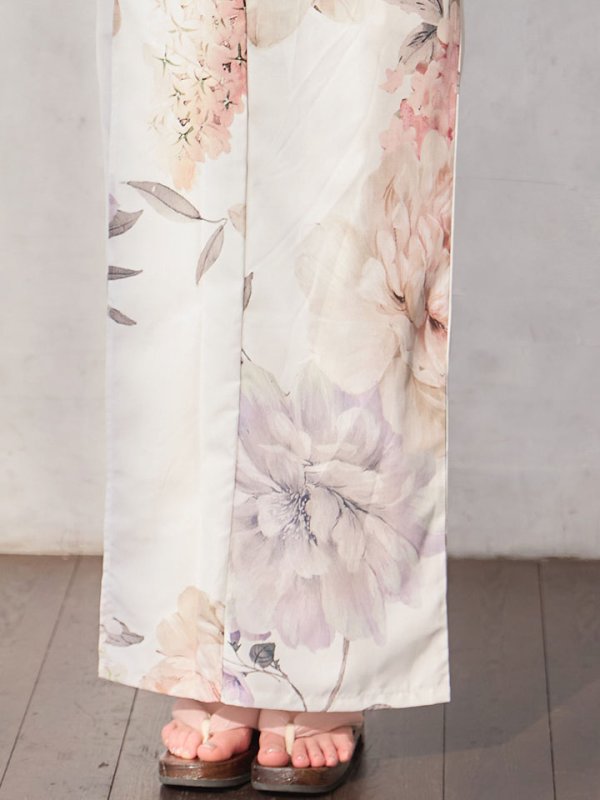 モデル：紬むぎ　身長：156cm 着用サイズ：Fサイズ