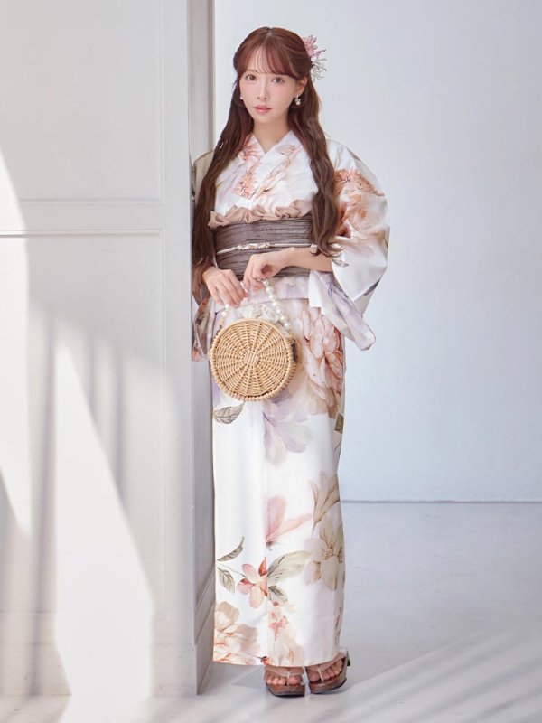 モデル:三上悠亜 身長:159cm