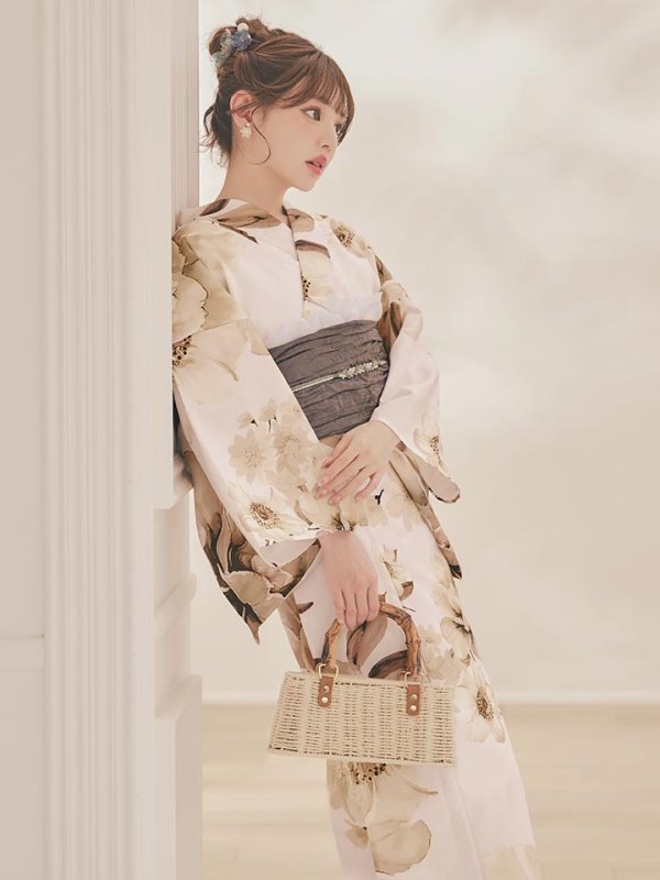 モデル：ちぃぽぽ　身長：158cm　着用サイズ：Fサイズ