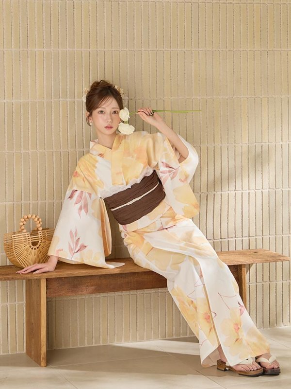 モデル：あすか　身長：170cm　着用サイズ：Fサイズ