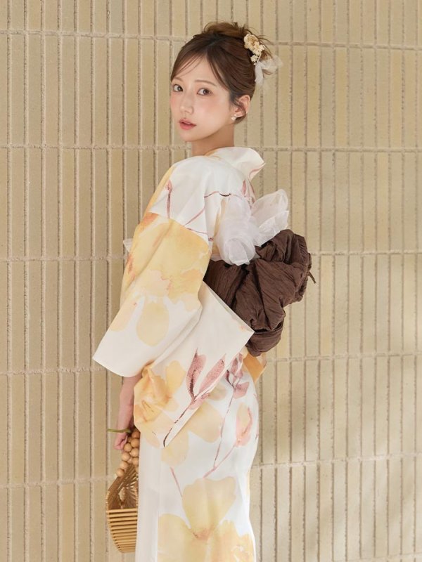 モデル：あすか　身長：170cm　着用サイズ：Fサイズ
