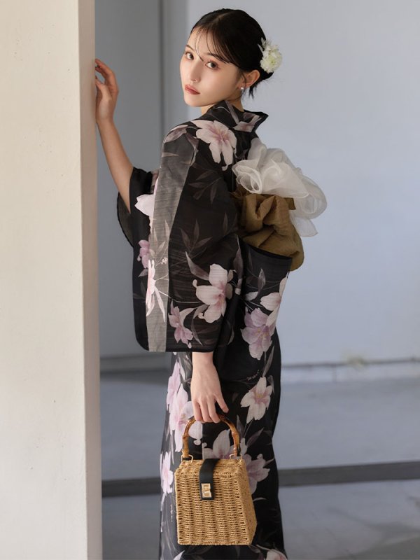 画像13: 送料無料！ホワイトリリー黒地浴衣【浴衣３点セット 浴衣/帯/下駄】[OF04]【予約 / 6月中旬発送予定】 (13)