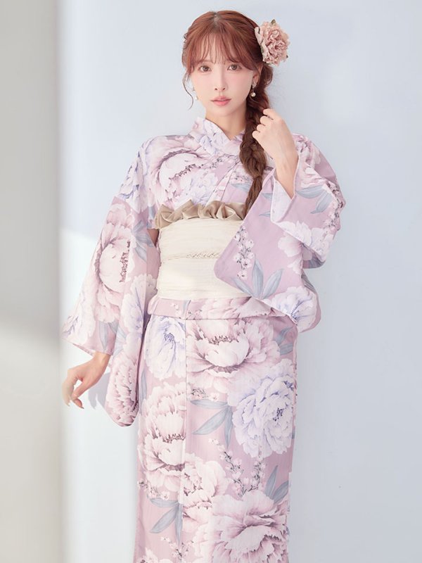 モデル：三上悠亜　身長：159cm　着用サイズ：Fサイズ