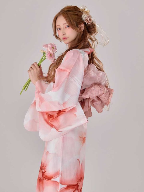 モデル：天海りこ　身長：156cm  着用サイズ：Fサイズ