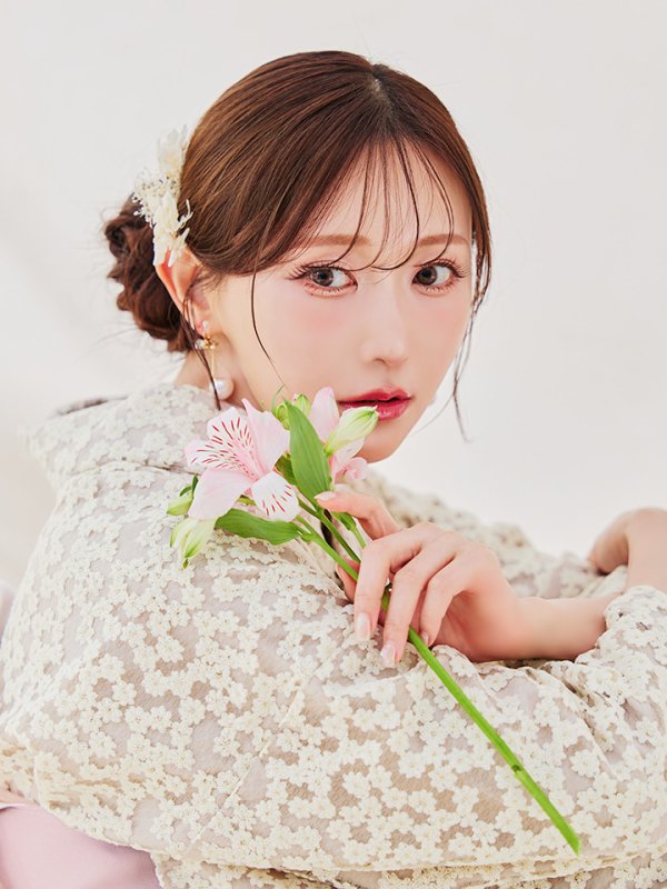 モデル：菅野結以　身長：163cm