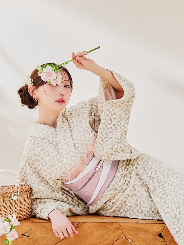 モデル：菅野結以　身長：163cm