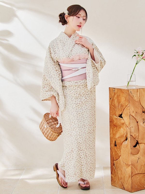 モデル：菅野結以　身長：163cm