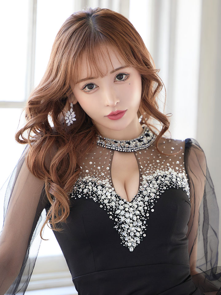 定期入れの キャバドレス ホルターネックビジューシアーカットドレス