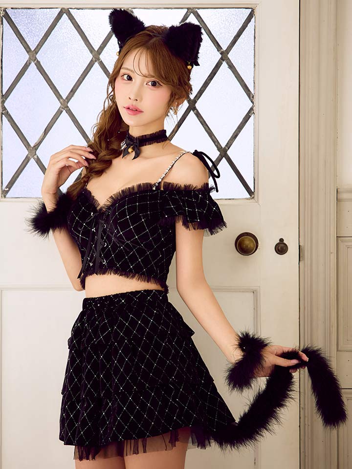 即日発送】【ハロウィン】キャットオフショルビジューセットアップ