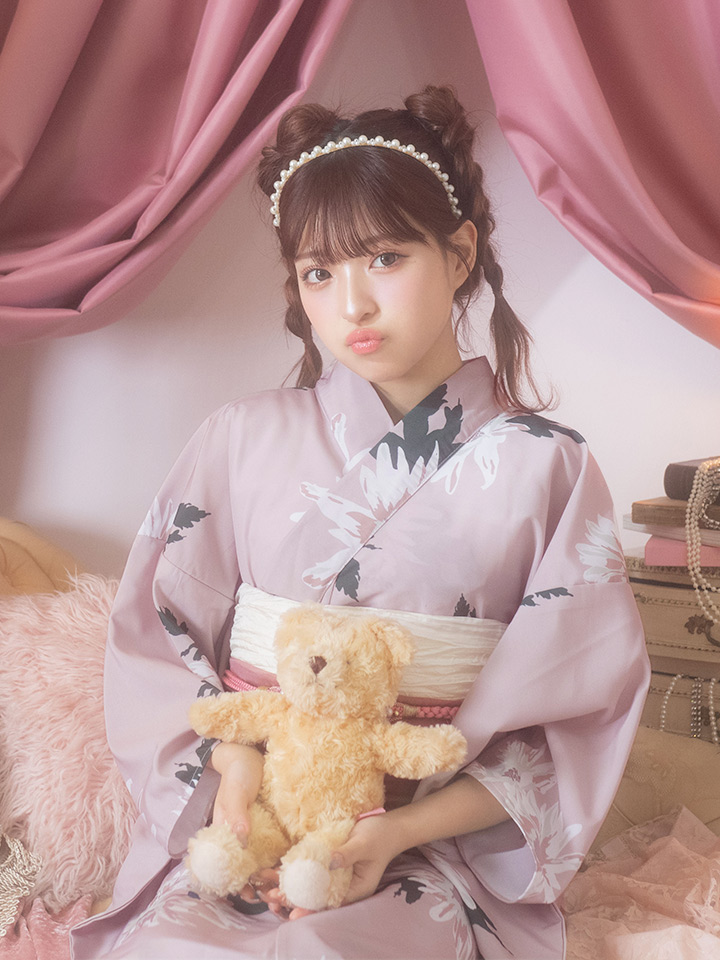 【美品】浴衣　花柄 Amazon.co.jp: 4点 浴衣 セット 浴衣セット ゆかた レディース