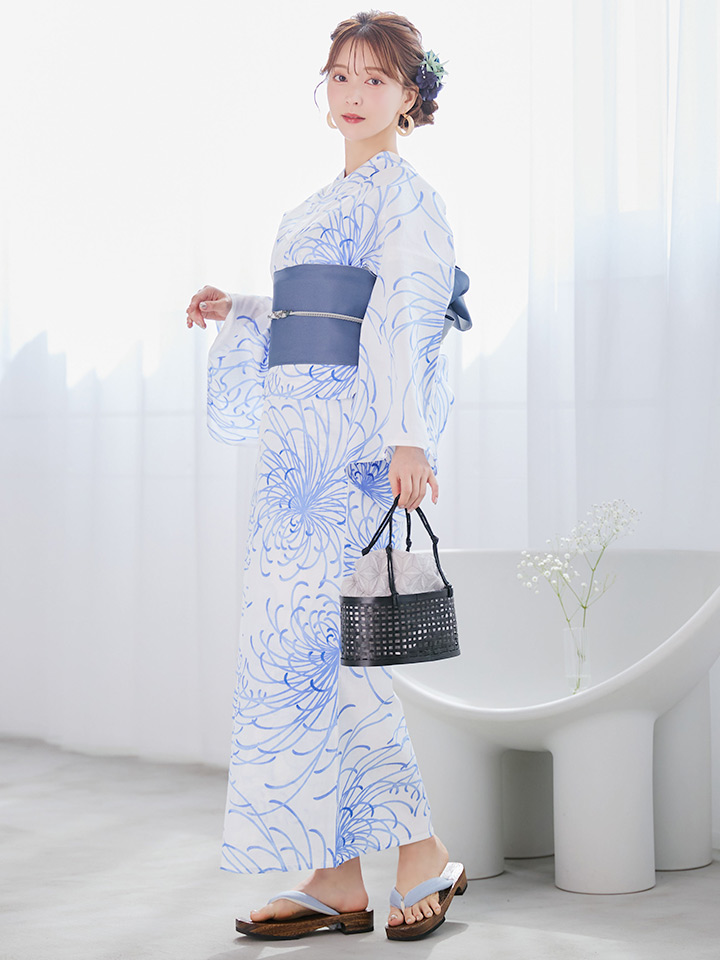 即日発送】白菊月の古典浴衣 【浴衣3点セット 浴衣/帯/下駄】[OF04